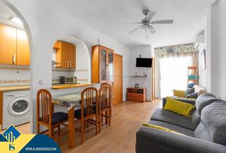Apartment in Avenida Habaneras - Curva de Palangre. Apartamento con piscina comunitaria, en la provincia de alicante
