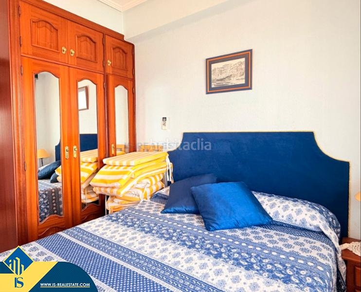 Foto 45b373b6-e384-46ef-92a9-061b46f52514. Flat in Casco Antiguo - Puerto Benidorm