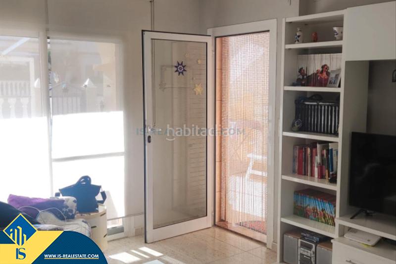 Foto 84f78307-2ee2-4809-84eb-1a48eea05da5. Maison avec parking piscine dans Cañada del Molino Torrevieja