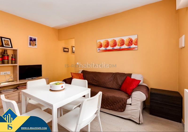 Foto 1fbc4ab9-186c-40df-b9b0-0e813459fc02. Chalet with parking pool in Zona Carrefour - Urbanizaciones Torrevieja