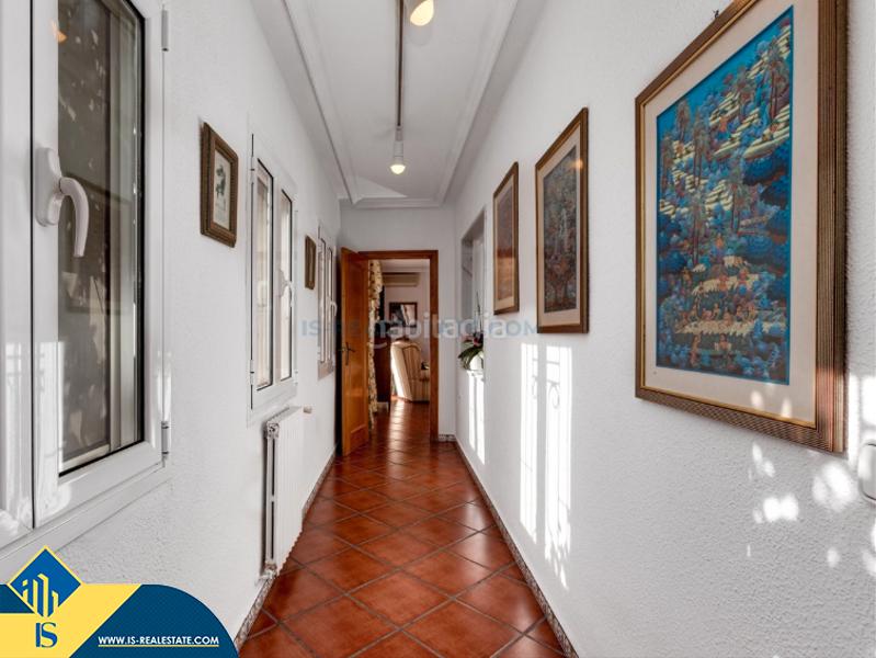 Foto c8837acf-512e-42ea-8abb-d800b25f48dd. Chalet with parking pool in Zona Carrefour - Urbanizaciones Torrevieja