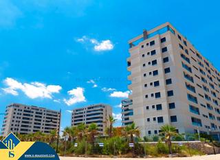 Àtic a Punta Prima. Ático con piscina comunitaria, en la provincia de alicante, en l
