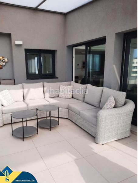 Foto 1c4960ea-6488-43f3-bbf0-5aba93e07778. Ático  con piscina comunitaria, en la provincia de alicante, en la ciudad , en la zona de los balcones. 3 habitaciones en Torrevieja