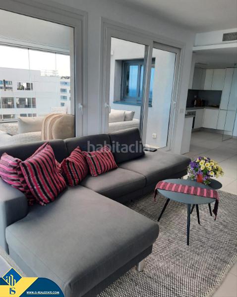 Foto 4a93644c-7c41-4514-b02d-b73cc8226731. Ático  con piscina comunitaria, en la provincia de alicante, en la ciudad , en la zona de los balcones. 3 habitaciones en Torrevieja