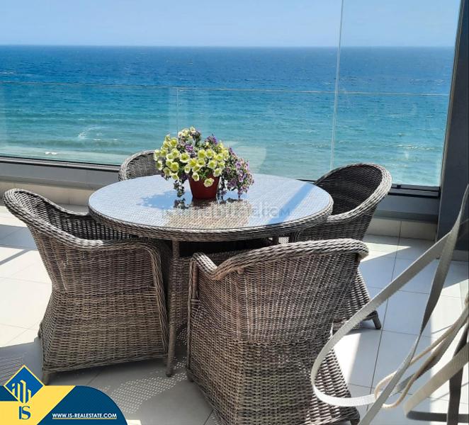 Foto d474cdb1-df4a-4273-886f-7472b6ee0163. Ático  con piscina comunitaria, en la provincia de alicante, en la ciudad , en la zona de los balcones. 3 habitaciones en Torrevieja