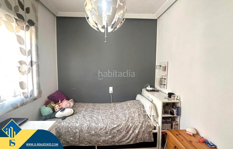 Foto 35e53ce9-a813-4c20-94f7-c130755cd21b. Casa adossada amb xemeneia calefacció aparcament piscina a Orihuela