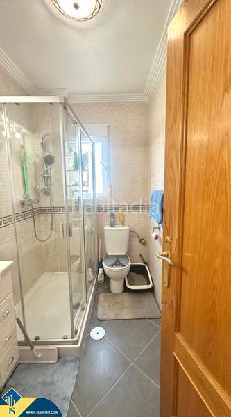 Foto 41502a52-a741-4542-b27a-260a8e8ba1da. Casa adossada amb xemeneia calefacció aparcament piscina a Orihuela