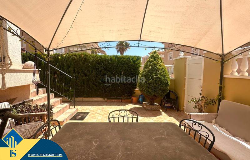 Foto 759517b2-b954-46e4-82ef-6e330e84a7f5. Casa adossada amb xemeneia calefacció aparcament piscina a Orihuela