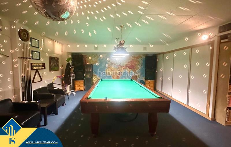 Foto a81f319a-f456-4a44-805e-7799fac294c6. Casa adossada amb xemeneia calefacció aparcament piscina a Orihuela