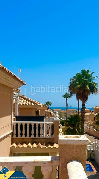 Foto b7575e7a-bfe3-4f9a-beab-95ef9fbc22dc. Casa adossada amb xemeneia calefacció aparcament piscina a Orihuela