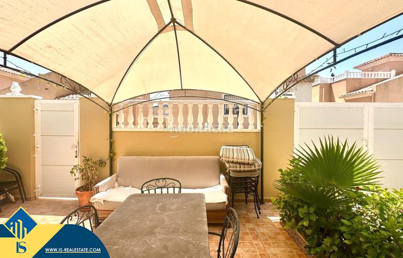 Foto d0e285b8-22cb-4ebc-8656-8bdab9879b73. Casa adossada amb xemeneia calefacció aparcament piscina a Orihuela