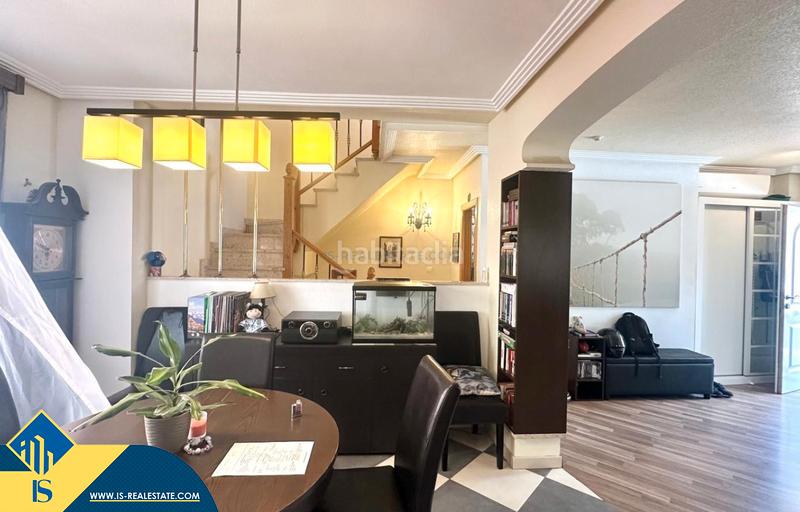 Foto ea216487-628d-4b73-bd82-659e6797213e. Casa adossada amb xemeneia calefacció aparcament piscina a Orihuela