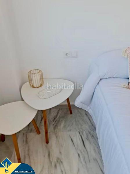 Foto 3921b7a7-99b7-42f5-bf6f-08386ceb5a63. Apartament amb calefacció aparcament piscina a Playa Poniente Benidorm