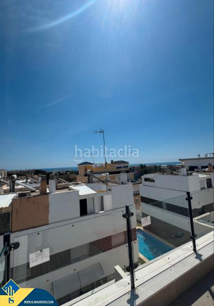 Foto 2591fa8a-2a05-4dba-8a31-9c6da23f602b. Chalet avec parking piscine dans Los Secanos Guardamar del Segura