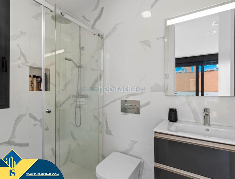 Foto a7416da8-f73e-497e-af70-b6ef33188a4d. Chalet avec parking piscine dans Los Secanos Guardamar del Segura