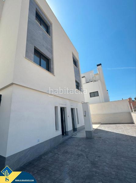 Foto f94f31c1-1151-45ef-8e0a-ab294283e45f. Chalet avec parking piscine dans Los Secanos Guardamar del Segura