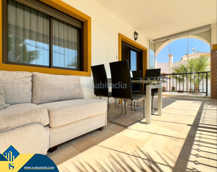 Foto 429cb723-5a4a-4b9d-a127-89bf99e0cb20. Appartement avec parking piscine dans Los Secanos Guardamar del Segura