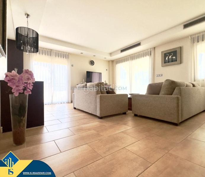 Foto b566fa04-4a2d-41de-a5ff-c5cbfb09c4f8. Appartement avec parking piscine dans Los Secanos Guardamar del Segura