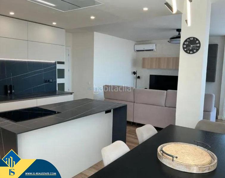 Foto 9db1af40-f945-440d-9b1f-464a977e721e. Piccolo appartamento con riscaldamento piscina in Alicante