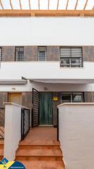 Zweistöckige Wohnung in Los Secanos. Dúplex con piscina comunitaria, en la provincia de alicante, en