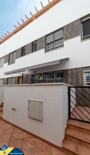 Foto d4b1ee14-1e0e-4a7d-9e35-5b56a293a828. Zweistöckige wohnung mit parking pool in Los Secanos Guardamar del Segura