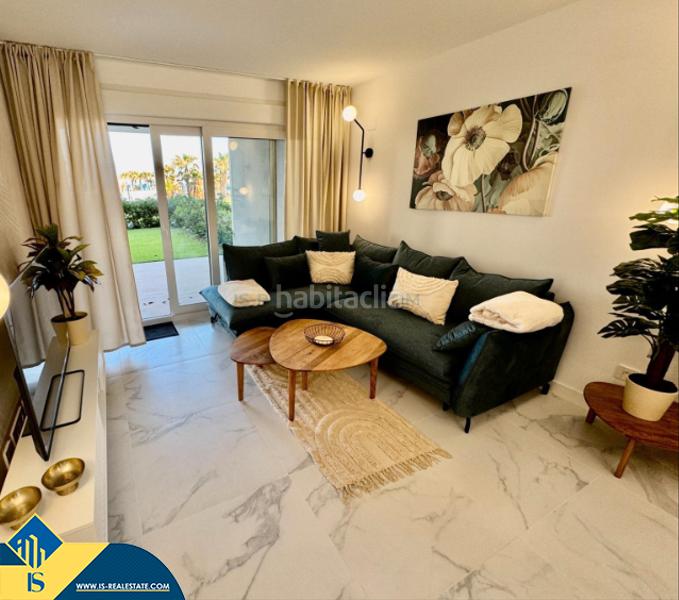 Foto eece7098-e520-4881-ae4d-8024fff70ac0. Flat with pool in Punta Prima Torrevieja