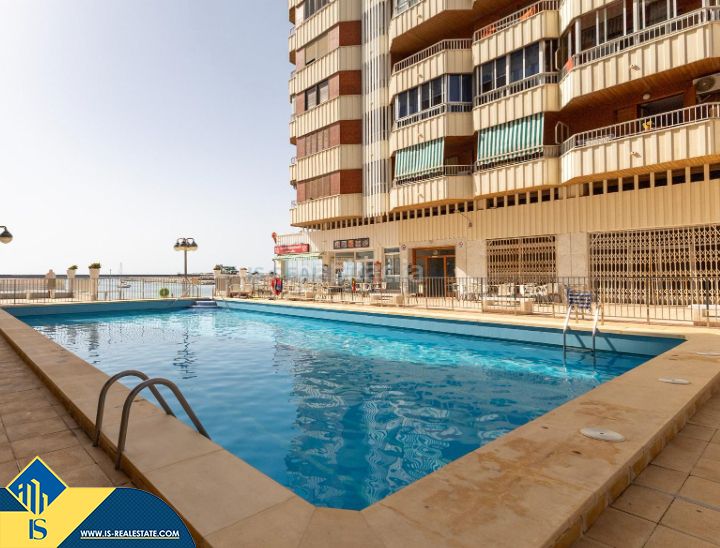 Foto ef240f04-65e1-44c6-b1bf-3e6bf025adca. Pis amb aparcament piscina a El Acequión Torrevieja
