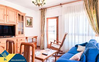 Appartement à Playa de los Náufragos. Apartamento con terraza, en la provincia de alicante, en la ciud