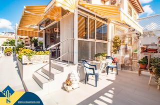 Maison à La Regia. Casa con piscina compartida en orihuela costa, provincia de alic