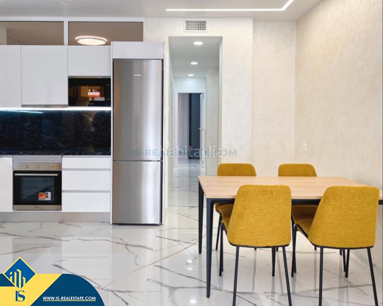Foto 4db5646a-2b3f-4924-a10a-3ea8dcfe9b89. Piso apartamento con terraza, en la provincia de alicante, en la ciudad , en la zona de playa del cura. 2 habitaciones | 9 en Torrevieja