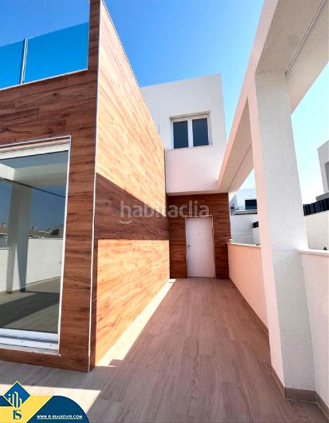 Foto c3030b78-fb3b-47ed-87ca-7a0611412ef5. Xalet amb aparcament piscina a Aguas Nuevas Torrevieja