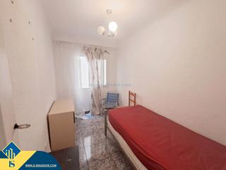 Apartament a Las Piscinas Naturales. Apartamento para reformar, en la provincia de alicante, en la ci