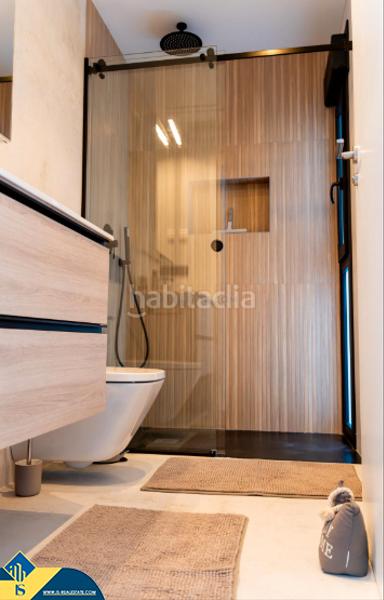 Foto c16d6f0f-211a-4a63-9888-1db9c49d1023. Piso apartamento con piscina comunitaria, en la provincia de alicante, en la ciudad costa. 2 habitaciones | 85 m² | a 900 m en Orihuela