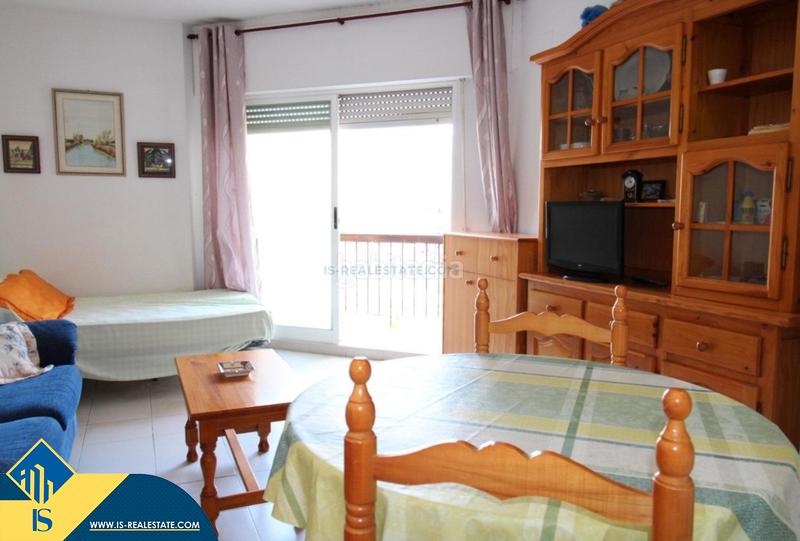 Foto cc598cd7-2161-4c18-85f3-e8dc6af9b44c. Estudio  con piscina comunitaria, en la provincia de alicante, en la ciudad , en la zona de playa del cura. 1 habitaci en Torrevieja