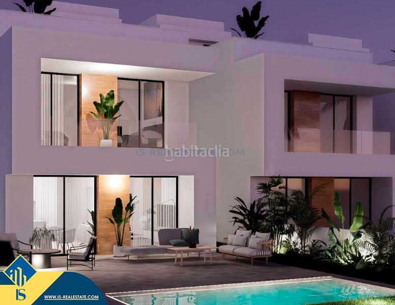 Foto 8d87434f-776e-43b4-a8bc-46e67800c9ad. Chalet with parking pool in La Zenia Orihuela