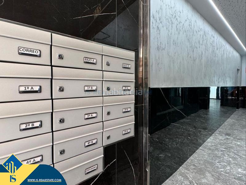 Foto 5f24b872-65de-4aa4-b177-c8fac7e64d10. Piccolo appartamento con parcheggio piscina in Las Piscinas Naturales Torrevieja