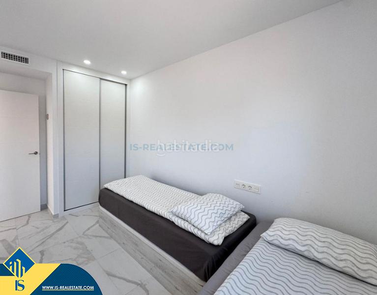 Foto 62480386-4b49-4ac2-a130-03e7f62842ca. Piccolo appartamento con parcheggio piscina in Las Piscinas Naturales Torrevieja