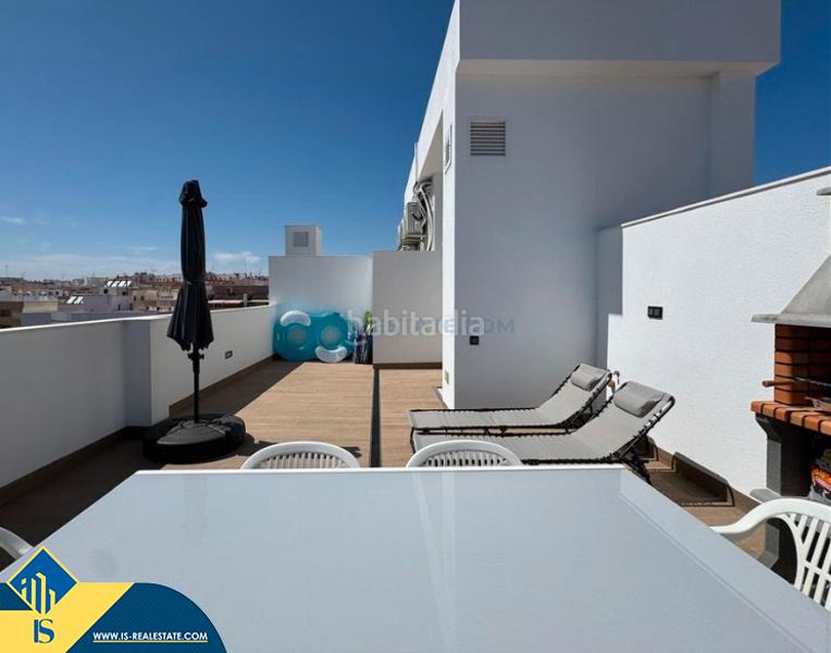 Foto 79c9246c-6df3-48a0-b055-0f8006caa11c. Piccolo appartamento con parcheggio piscina in Las Piscinas Naturales Torrevieja