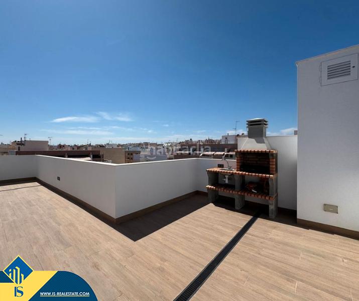 Foto a65e6bb0-32b5-4d0e-9aa2-e958e03cb617. Piccolo appartamento con parcheggio piscina in Las Piscinas Naturales Torrevieja