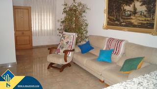 Apartament a Las Piscinas Naturales. Apartamento con terraza, en la provincia de alicante, en la ciud