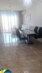 Pis a La Zenia. Apartamento con piscina comunitaria, en la provincia de alicante