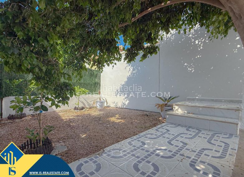 Foto 49b6c834-0156-4116-b1ce-b0e5ef9a4b96. Casa amb aparcament piscina a Miramar - Torre del Moro Torrevieja