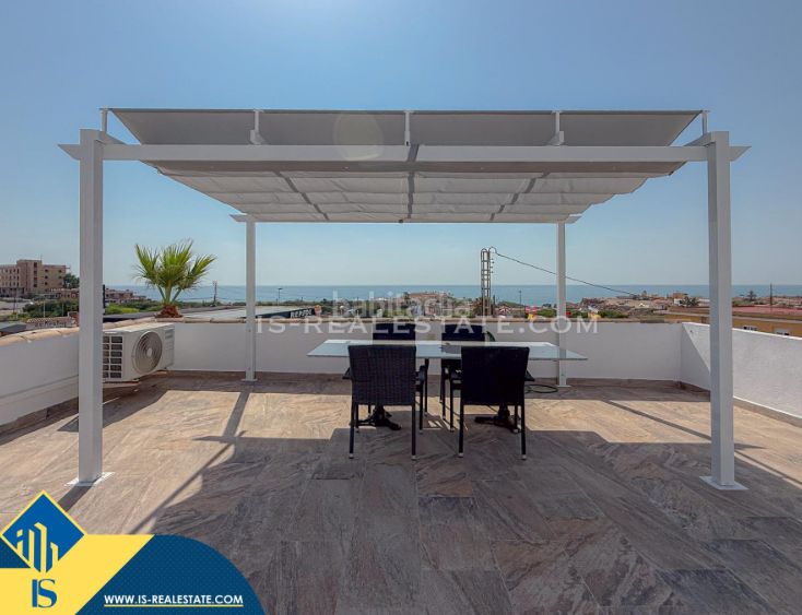 Foto c856ff5a-25ff-4f8b-be63-d2bbc2cb4f18. Casa amb aparcament piscina a Miramar - Torre del Moro Torrevieja