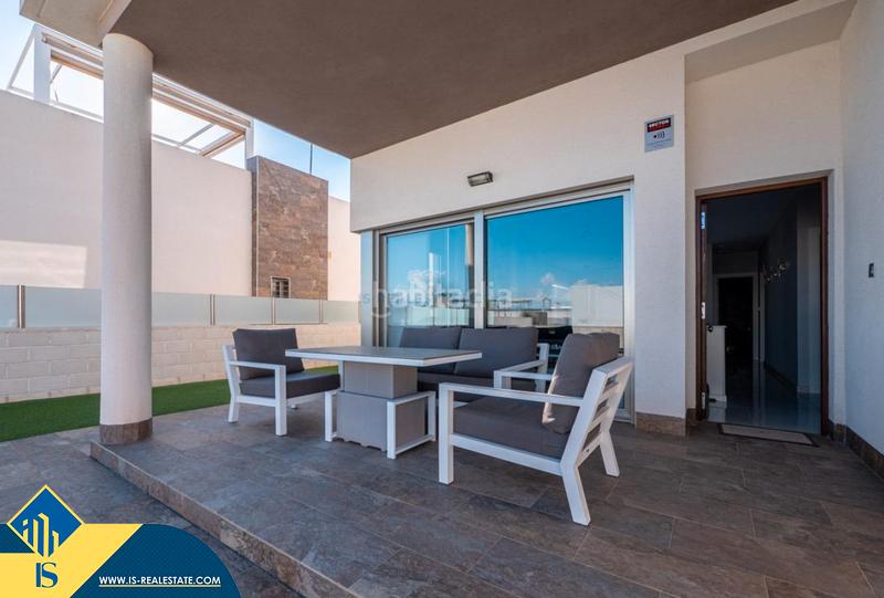 Foto 4826c6ed-d233-4388-95c6-eb9c348abbed. Chalet con riscaldamento parcheggio piscina in Los Almendros Orihuela