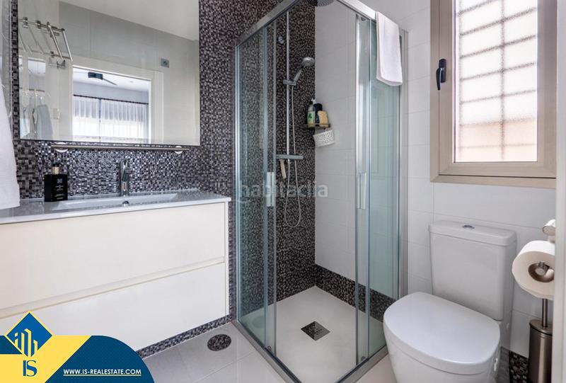 Foto bb58d411-1647-49c1-83e5-dcd252c7fcda. Chalet con riscaldamento parcheggio piscina in Los Almendros Orihuela