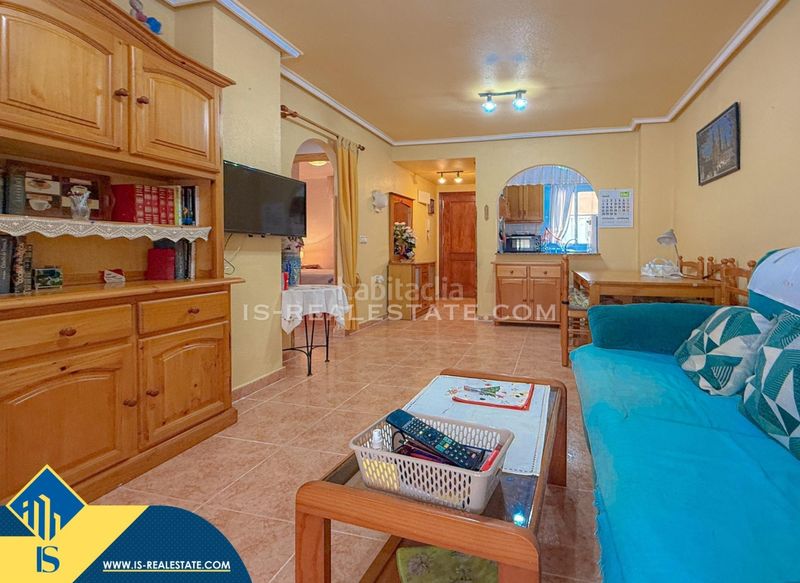 Foto 04ebae51-1595-4bc5-8fbf-d5e957307c6e. Apartament amb calefacció piscina a Aguas Nuevas Torrevieja