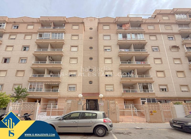 Foto 1f78d9d7-0a0c-43a9-a092-758052d52e34. Apartament amb calefacció piscina a Aguas Nuevas Torrevieja