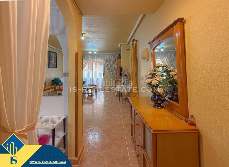 Foto c2741d50-2264-4933-a27a-2ea525a82c09. Apartament amb calefacció piscina a Aguas Nuevas Torrevieja