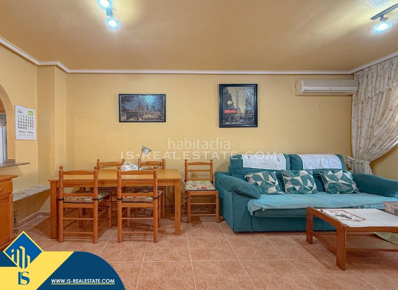 Foto cd3dbaa9-e0fd-4cf4-8160-e907027e1a46. Apartament amb calefacció piscina a Aguas Nuevas Torrevieja