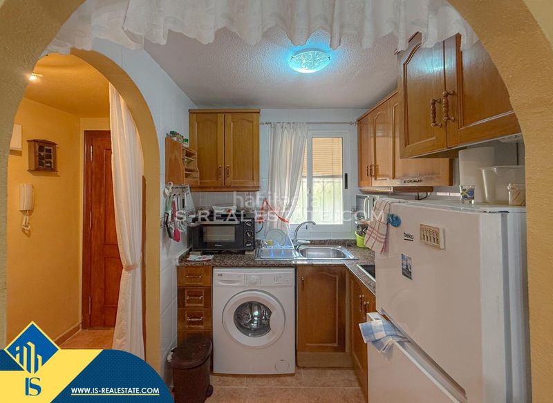 Foto d657bb93-41a0-4593-8058-4d7418313949. Apartament amb calefacció piscina a Aguas Nuevas Torrevieja